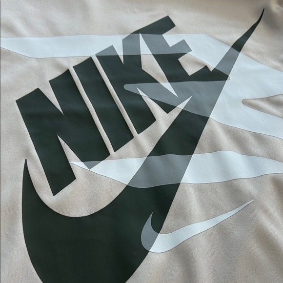 NWT Boys Nike Light Beige Tee and Dark Olive Shorts Set - Picture 4 of 5